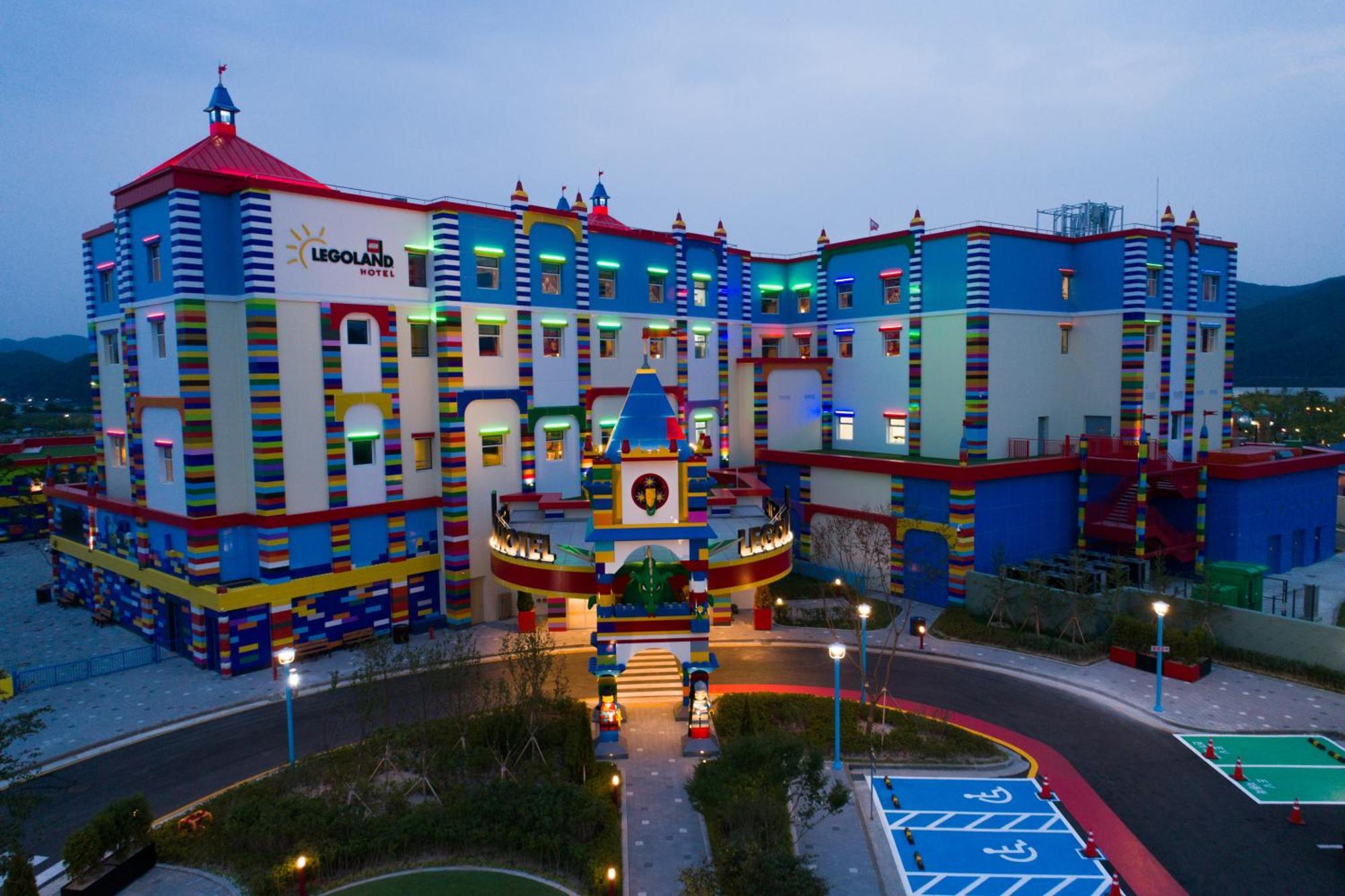Legoland Korea Resort Hotel Чунчеон Екстериор снимка